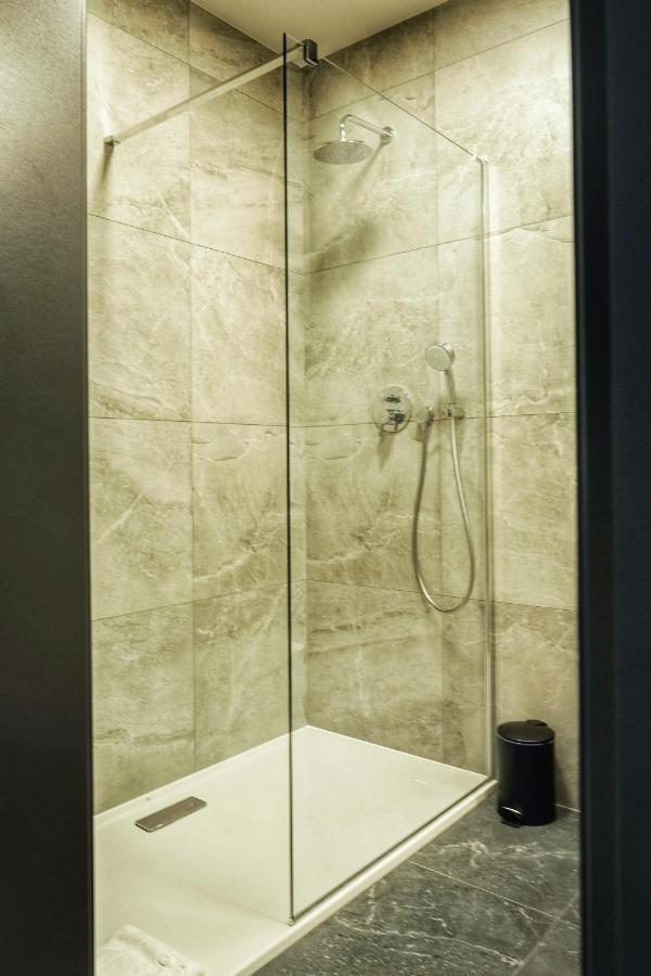 זיילונה גאורה Apartamenty Centrum Park Twardowskiego 4 מראה חיצוני תמונה