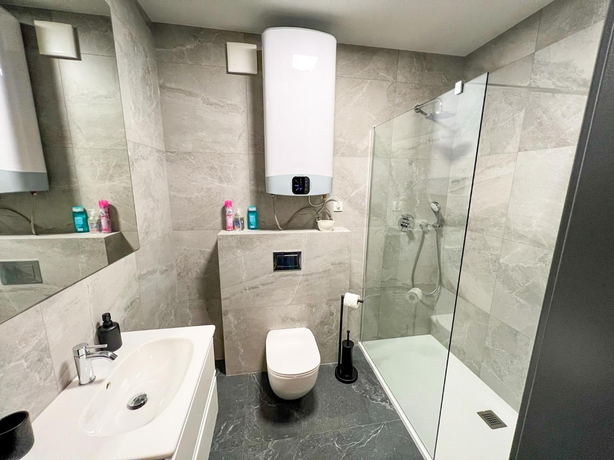 זיילונה גאורה Apartamenty Centrum Park Twardowskiego 4 מראה חיצוני תמונה